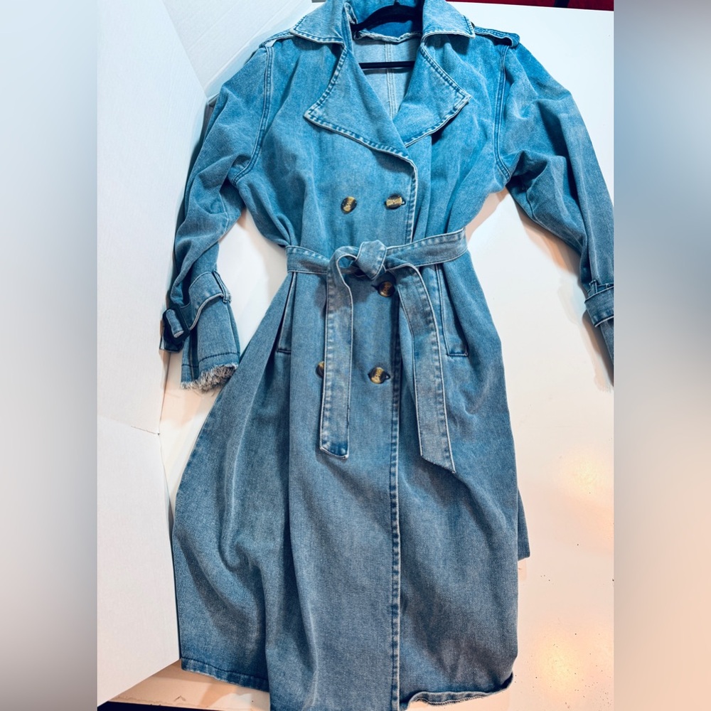 Stylish Denim Trench Coat Size Medium/Large